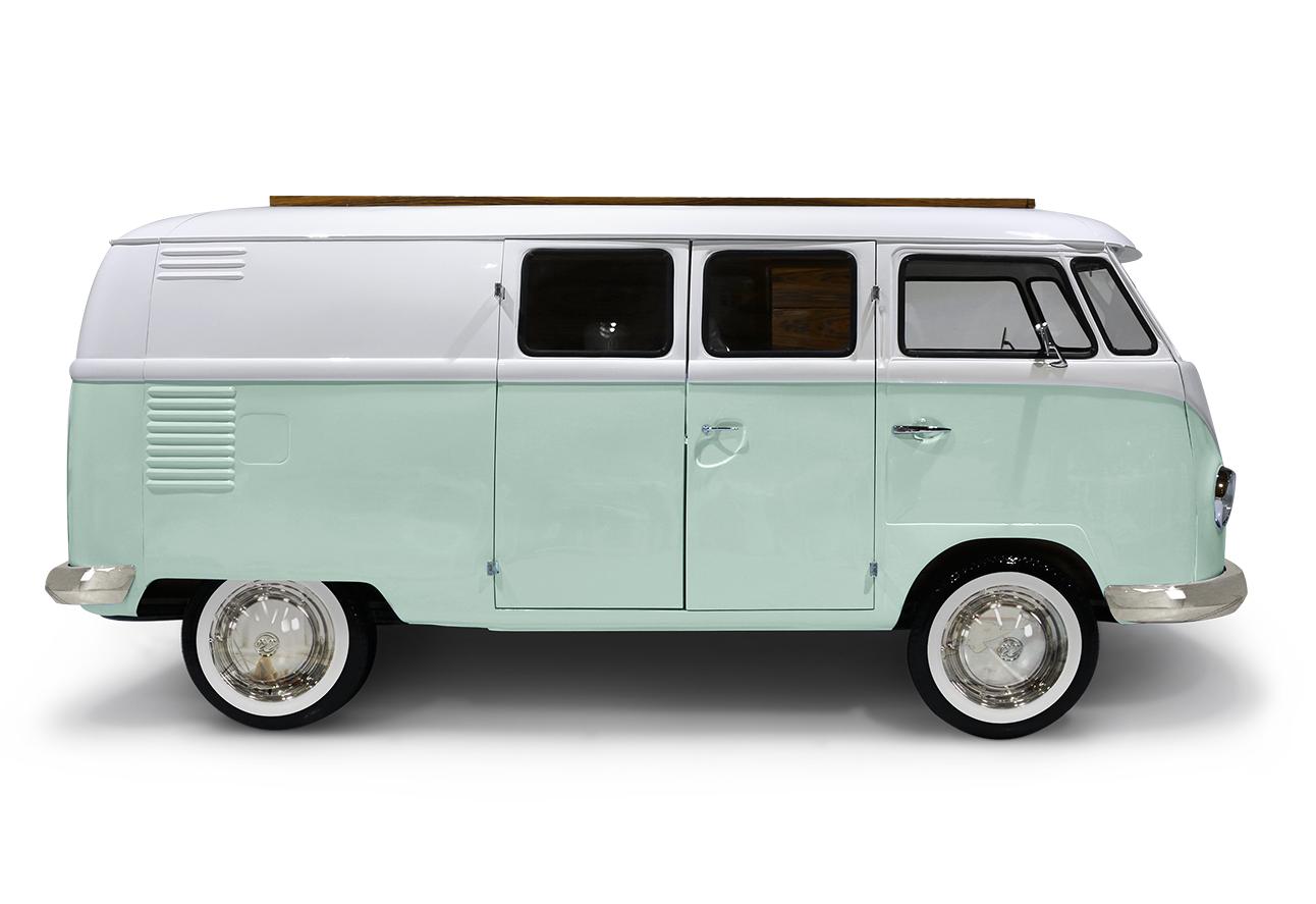 Traveler’s Caravan Green Bedroom Set