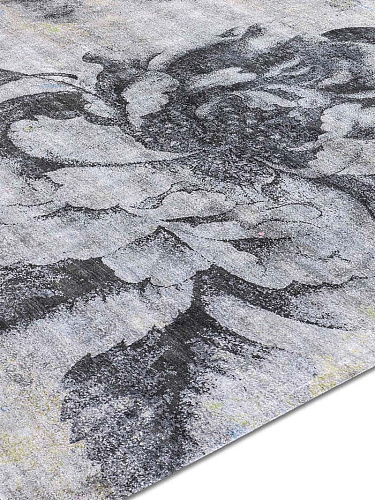 Flowers Hand-Woven Rug