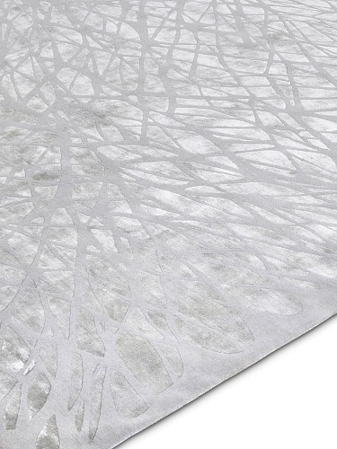 Dresden Silver Luxury Hand-Knotted Rug