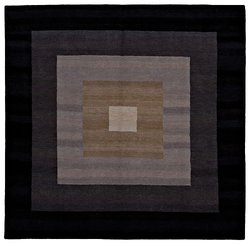 5 Border Black Rug