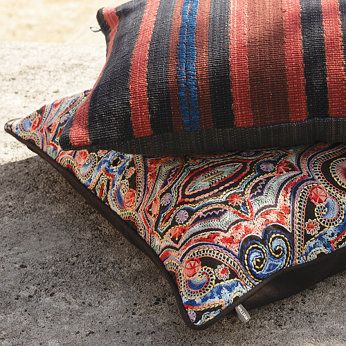 Kalan Rouge 60 × 60 Cushion
