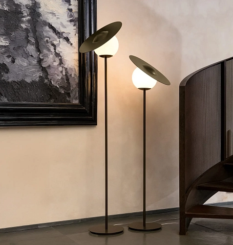 Miss Floor Lamp