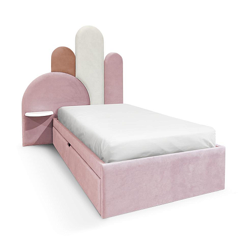 Dreamy Castle Bed