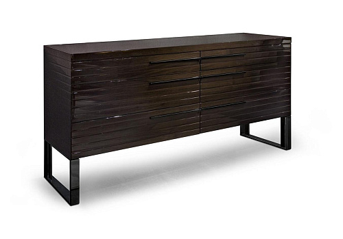 Chestnut Chest of Drawers