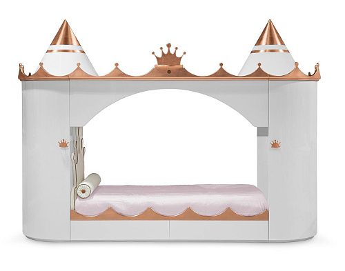 Grand Castle Bed