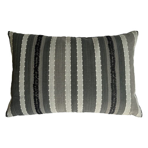 Naraya Noir 60 × 40 Cushion