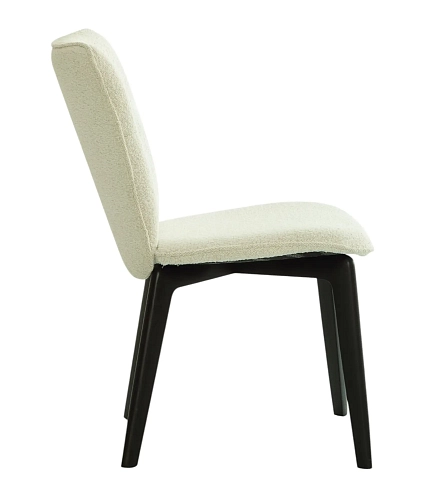 Tender Elegant Chair