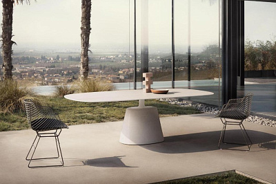 Garden Dining Tables
