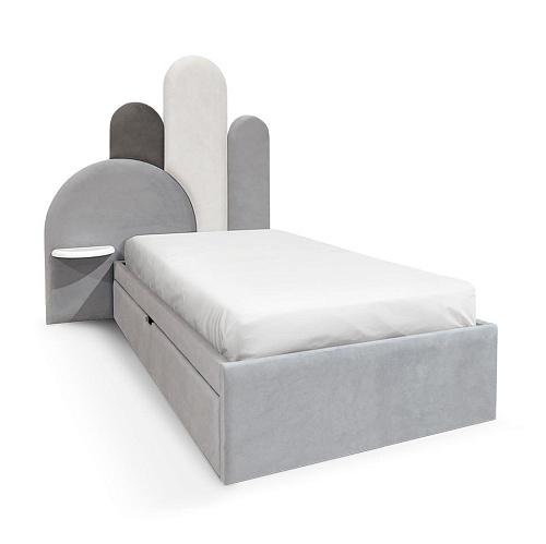 Dreamy Castle Bed