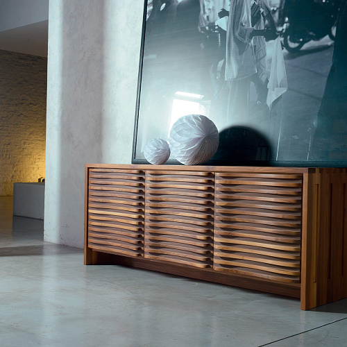 Sinuo Italian Crafted Brown Sideboard