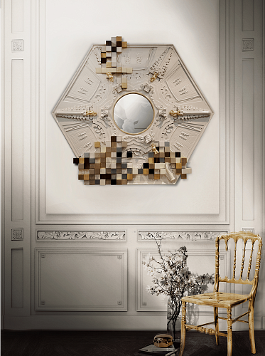 Trafalgar Mirror