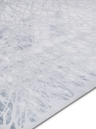 Dresden Silver Luxury Hand-Knotted Rug