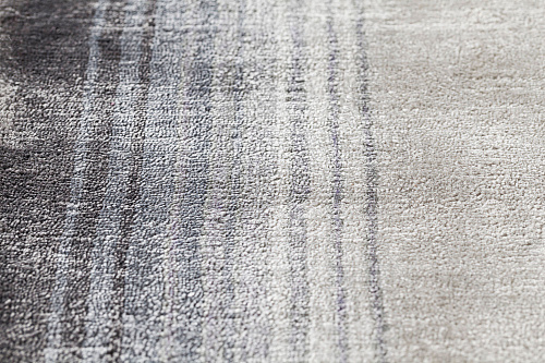 Lichene Hand-Loom Viscose Rug