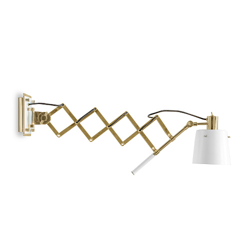 Brass Player Wall Lamp