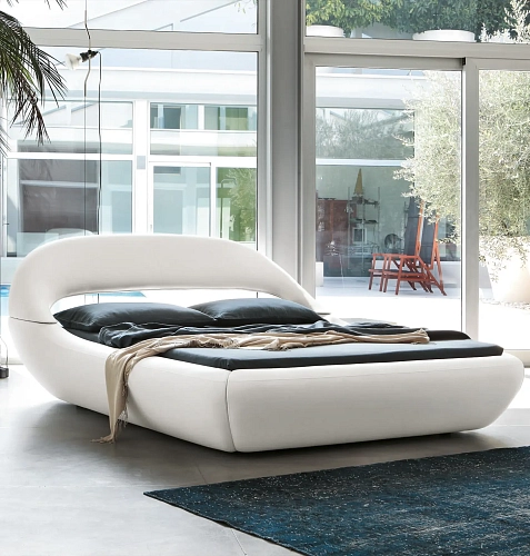 Sleepy Artisan Bed