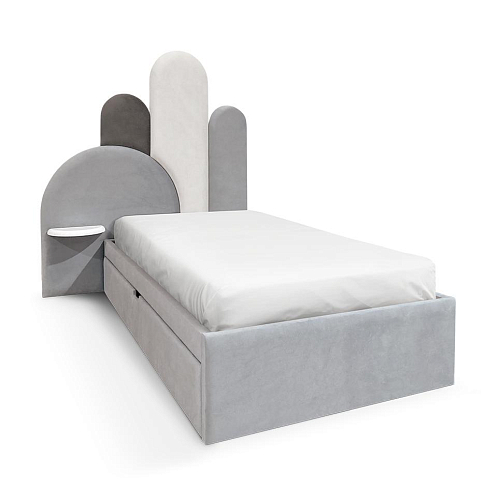 Dreamy Castle Bed