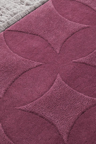 Aubergine Hand-Tufted Rug