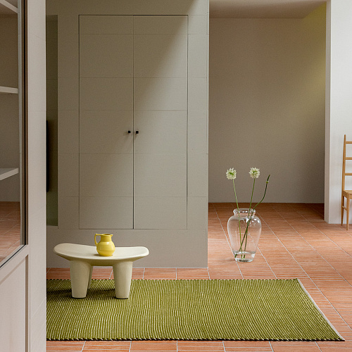 Frame Leaf Rug
