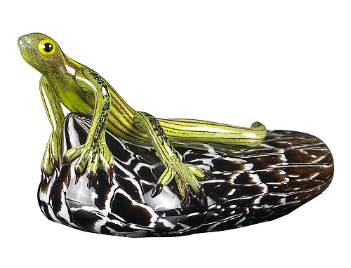 Lizard on Stone Figure