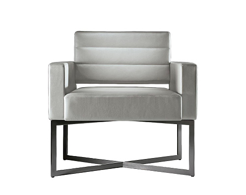 Extravagant Leather Armchair