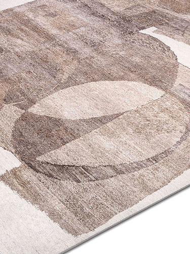 Silver Sand Luxury Hand-Knotted Rug