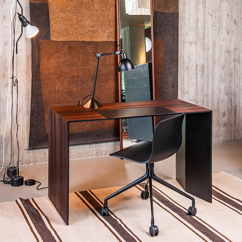 Praia Brown Desk