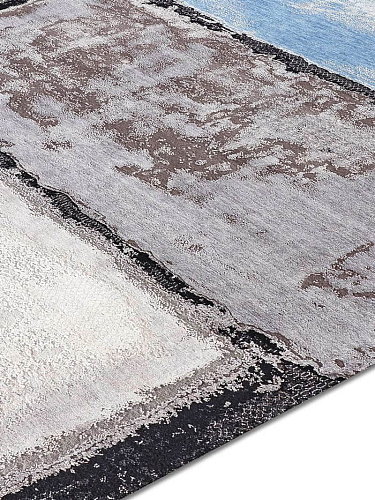 Light Blue Silver Hand-Woven Rug