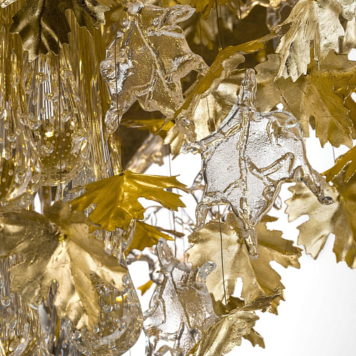 Maple Leaf Chandelier in Gold Finish